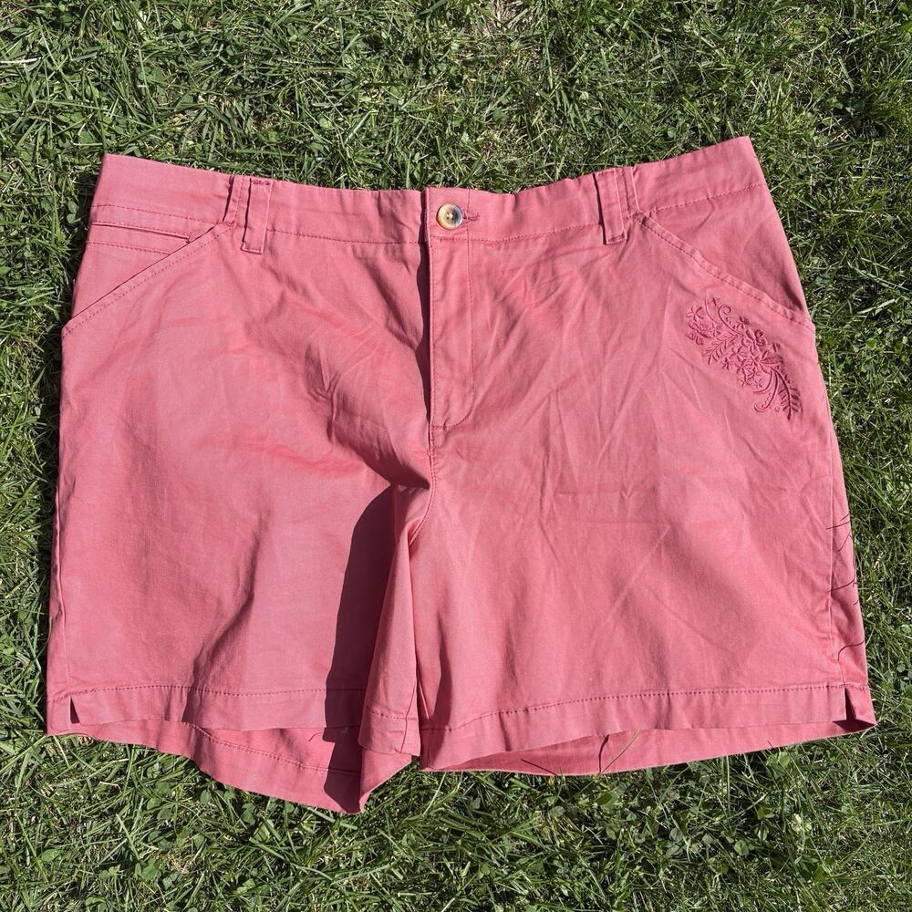 Womens Lee Riders Straight Fit Midrise NANTUCKET RED embroidered Shorts 18M